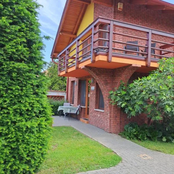 Rozmaring Apartmanok, hotell sihtkohas Gyula