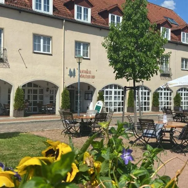 Hotel Landhaus Wörlitzer Hof โรงแรมในบิทเทอร์เฟลด์