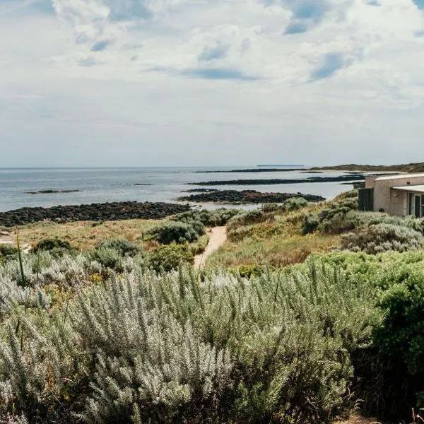 Hearns Beachside Villa 9, hotel in Port Fairy