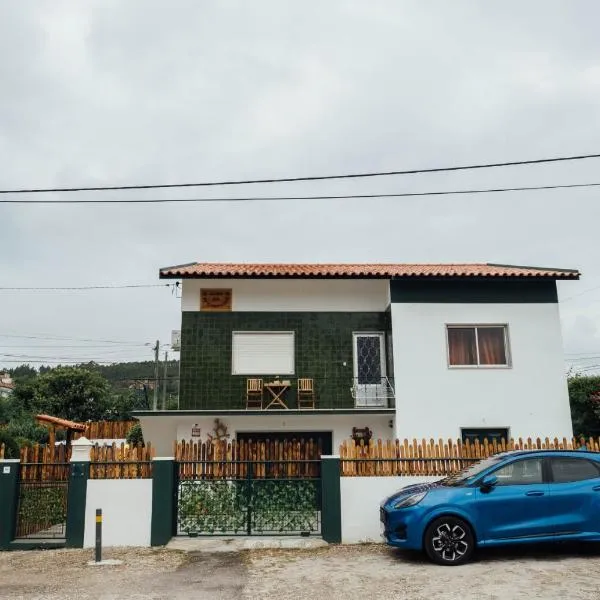 Casa Ti Carolina, ξενοδοχείο σε Sao Martinho do Porto