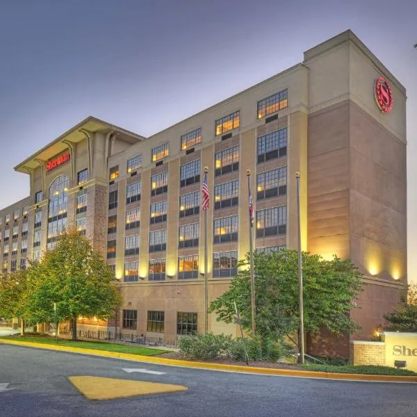 Sheraton Baltimore Washington Airport - BWI, hotel sa Linthicum Heights