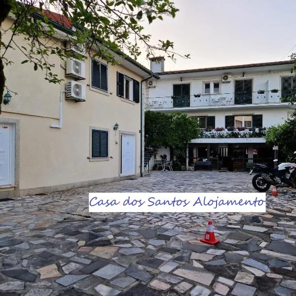 Casa Dos Santos Alojamento - Guest House, hotel em Gerês