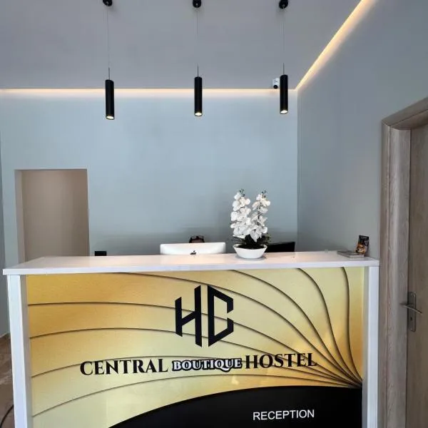 Central Boutique Hostel, hotell i Gjirokastër