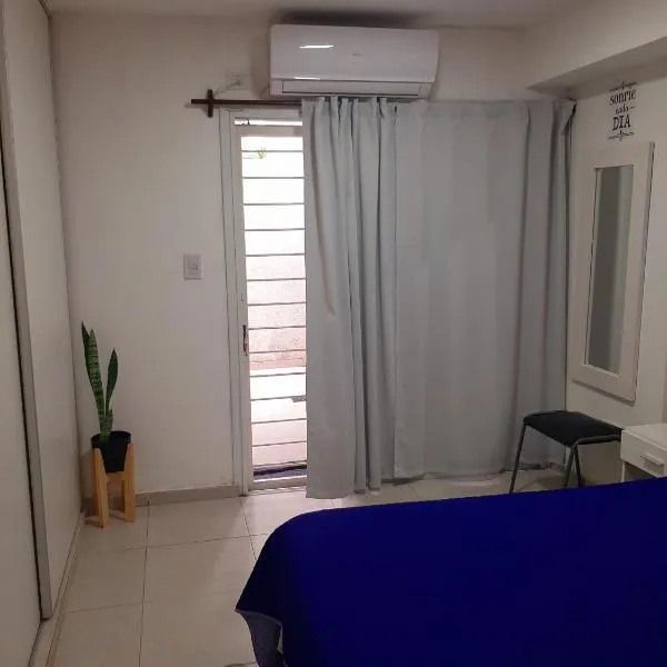 Hermoso departamento céntrico!، فندق في سان ميغيل دي توكومان