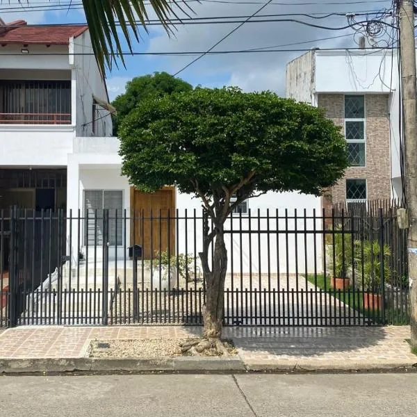 Hermosa casa en Costa de Oro, hotel en Montería