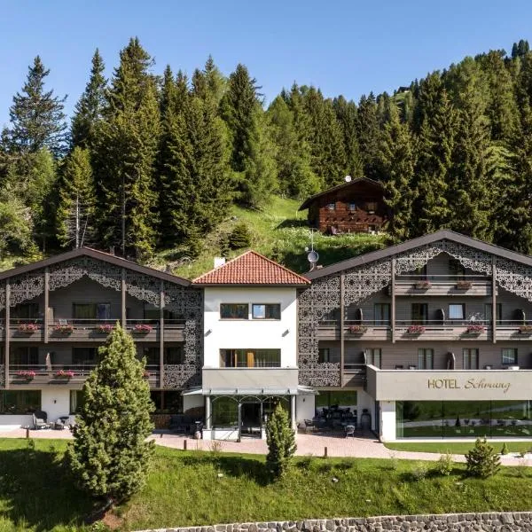 Hotel Schmung, khách sạn ở Alpe di Siusi