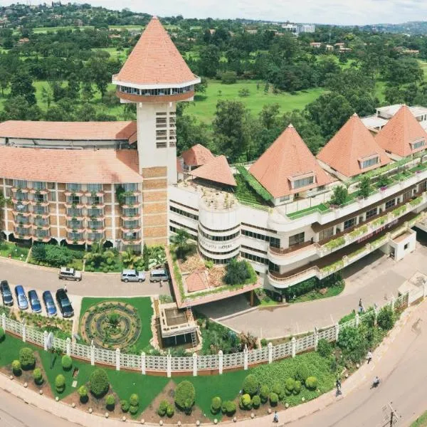 Golf Course Hotel, hotel en Kampala