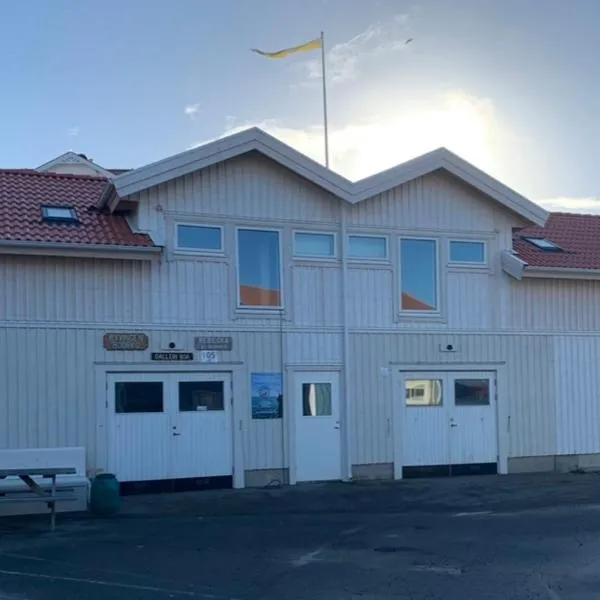 Hamnhuset Björkö，位于马斯特兰德的酒店