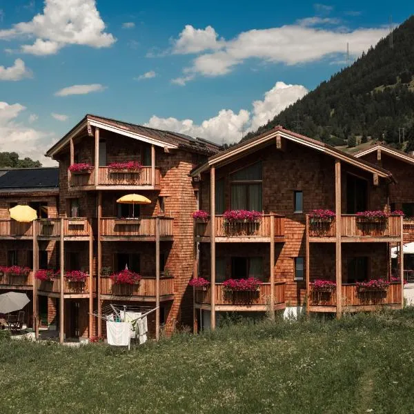 BerglandHof Hotel Ernen, hotel sa Fiesch