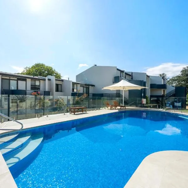 Manuka Park Serviced Apartments, hotel din Canberra