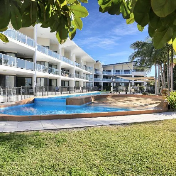 Boathouse 107 Pool side apartment, hotelli kohteessa Nelson Bay