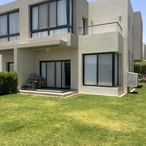 Viesnīca Azha Luxury vacation villa Ain sokhna - families only Ainsuhnā