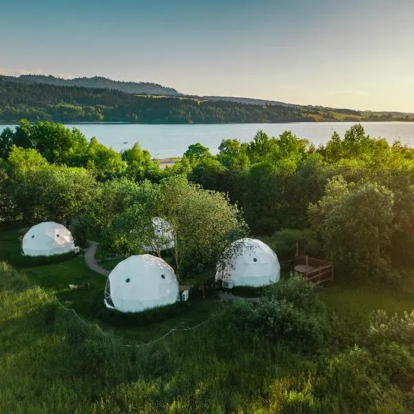 Biała Czapla Glamping z balią nad jeziorem czorsztyńskim, hotel sa Maniowy