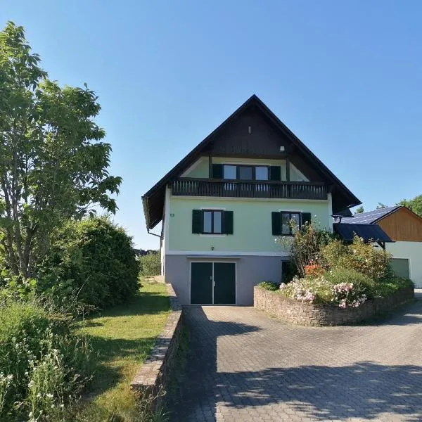 Einfamilienhaus am Land Ortsteil Mellach nähe Graz, hotel en Wildon