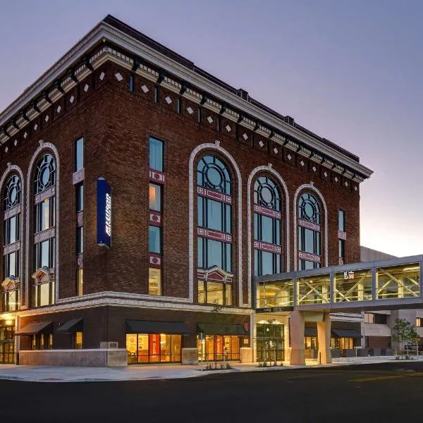 Hilton Garden Inn Kalamazoo Downtown, khách sạn ở Kalamazoo