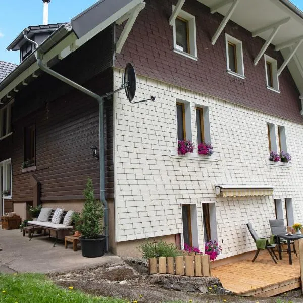 Haus Bergruh Fuchsbau, hotelli kohteessa Todtnauberg