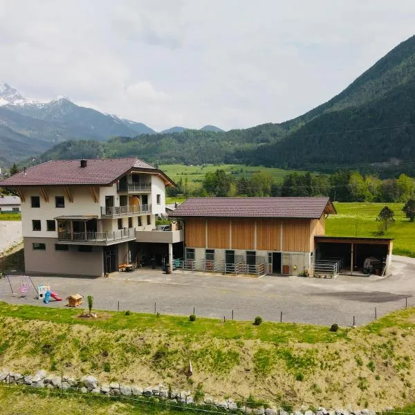 Landhaus Juleiko – hotel w mieście Nassereith