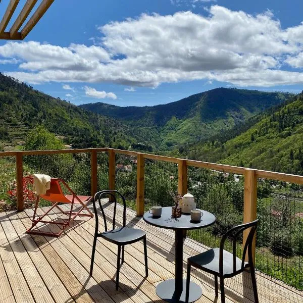 Casa Raposa Lodges - Terrace Mountain View، فندق في مانتيغاز