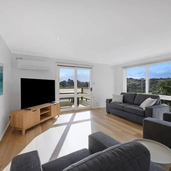 Logans Beach Apartments - Greenviews โรงแรมในWarrnambool