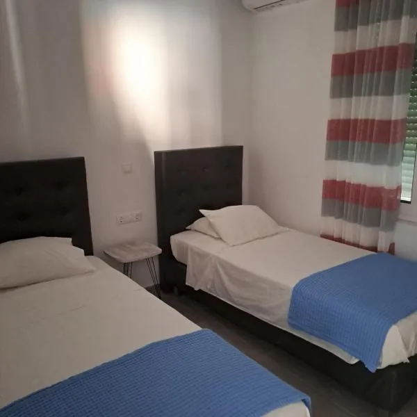 Parthenon apartment، فندق في سودا