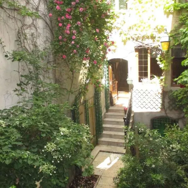 Chambres d'hôtes Le Patio d'Alain et Véronique Lunéville, viešbutis mieste Liunevilis