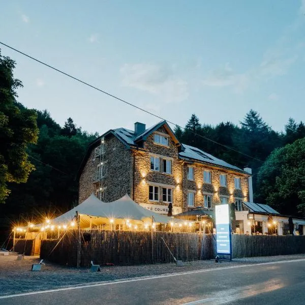 Café Coureur Houffalize, hotel v destinácii Bastogne