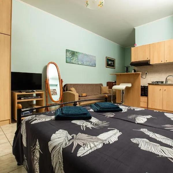 Central Cozy Apartment 2, hotel em Sparti