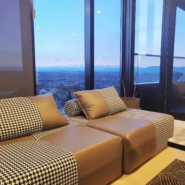 Modern&cozy life in Sky Garden 5min from station, hotel v destinaci Wantirna