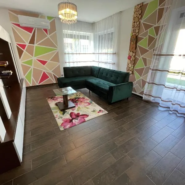 Exkluzív Apartman Debrecen, hotelli kohteessa Debrecen