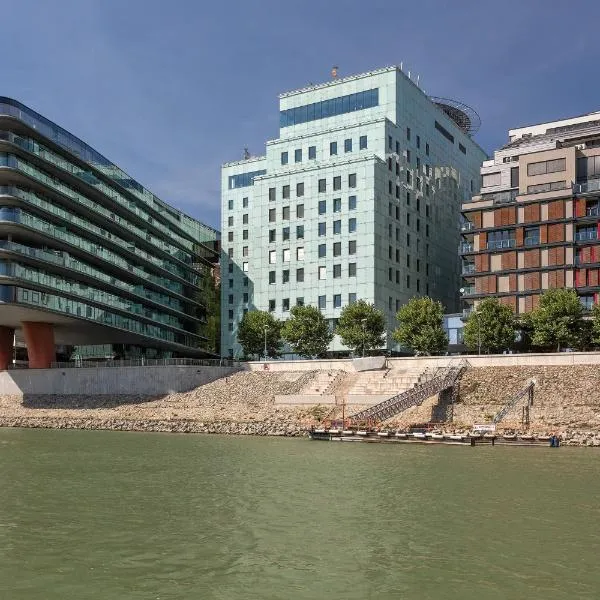 Grand Hotel River Park, a Luxury Collection Hotel, Bratislava，位于布拉迪斯拉发的酒店