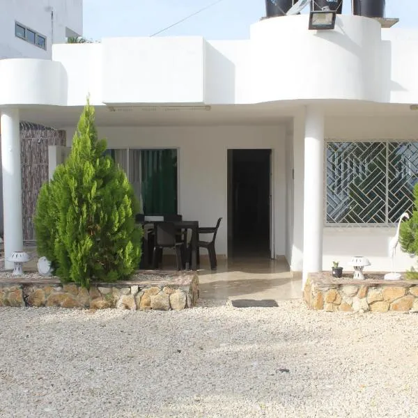 CASAS BLANCAS Coveñas, ξενοδοχείο σε Tolu