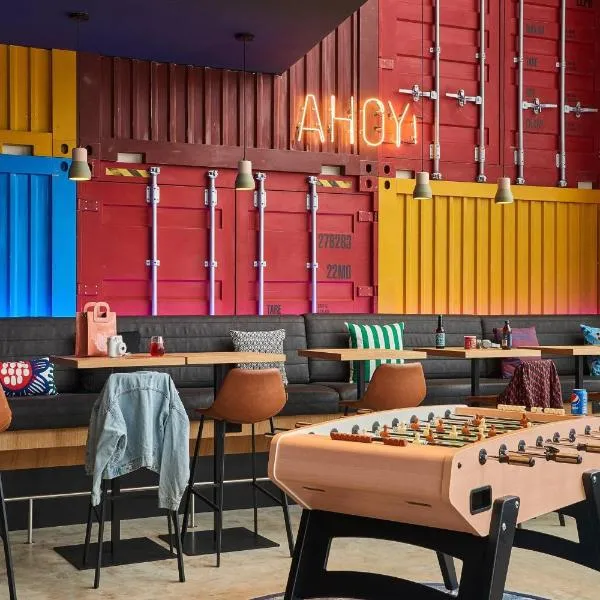 Moxy Southampton، فندق في ساوثهامبتون