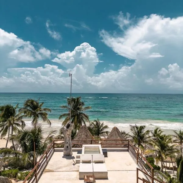 Niken Beachfront Tulum Hotel، فندق في تولوم