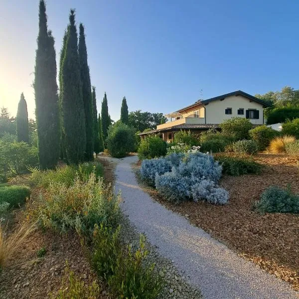 Casale Terre Rosse Garden, hotel v mestu Saturnia