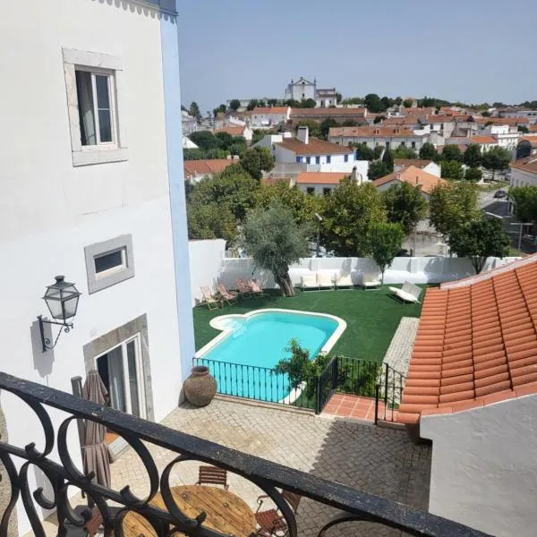 Solar de Arrayollos Charming House, hotel i Évora