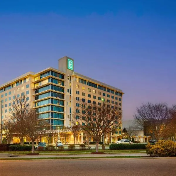 Embassy Suites by Hilton Hampton Convention Center, hôtel à Hampton