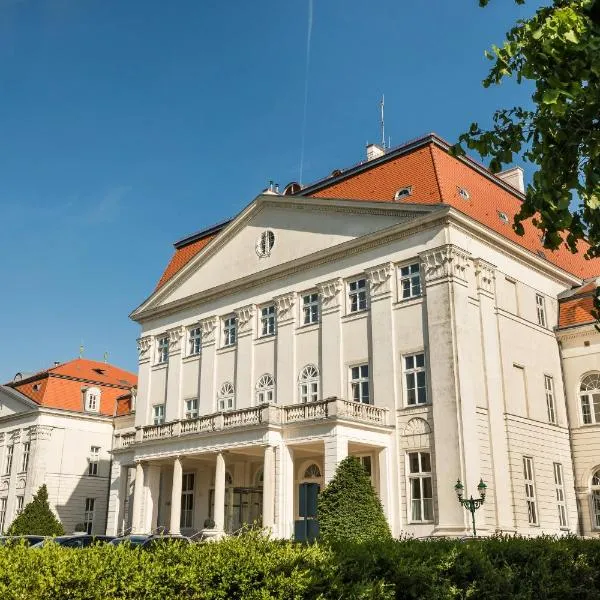 Austria Trend Hotel Schloss Wilhelminenberg Wien, viešbutis mieste Klosternoiburgas