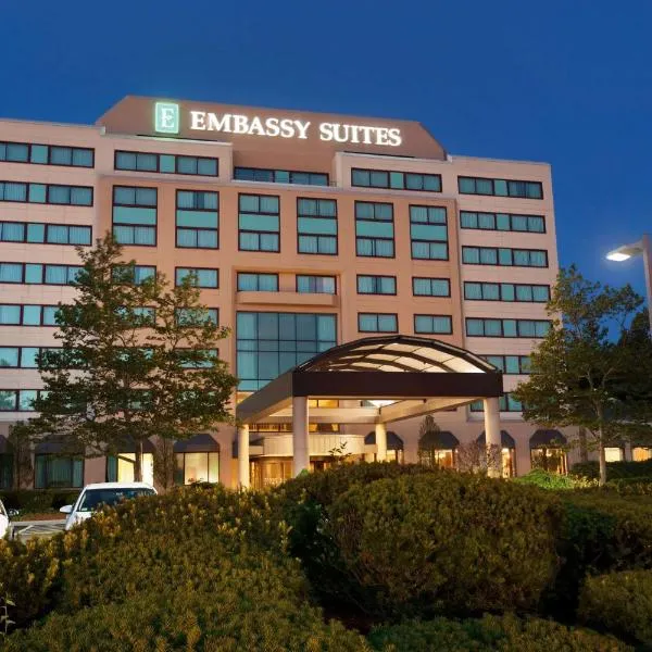 Embassy Suites by Hilton Boston Waltham, hotelli kohteessa Waltham