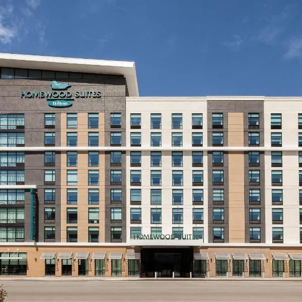 Homewood Suites By Hilton Louisville Downtown, hotel em Louisville