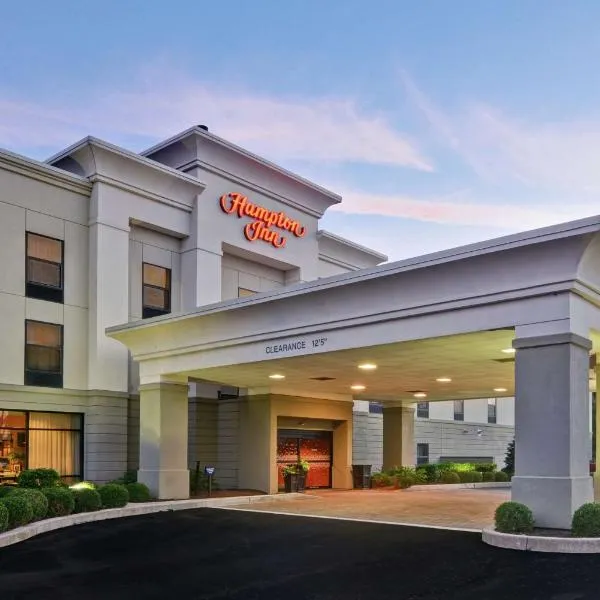 Hampton Inn Bloomsburg, hotel di Danville