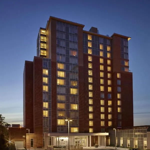 Homewood Suites by Hilton Halifax - Downtown, hotel sa Halifax