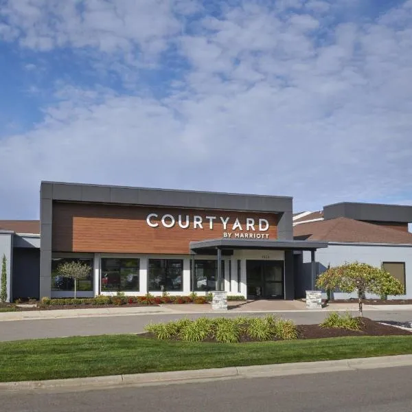 Courtyard by Marriott Detroit Troy, hotel u gradu 'Warren'