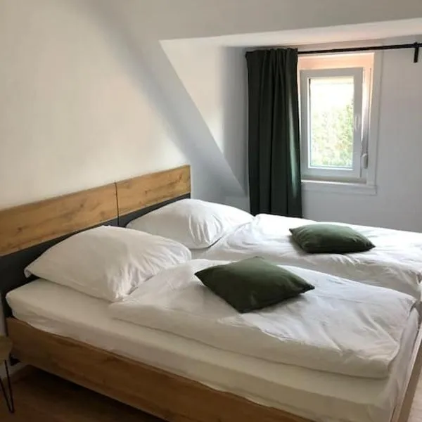 2 Zimmer Wohnung in Giessen-Mitte, hotel in Gießen