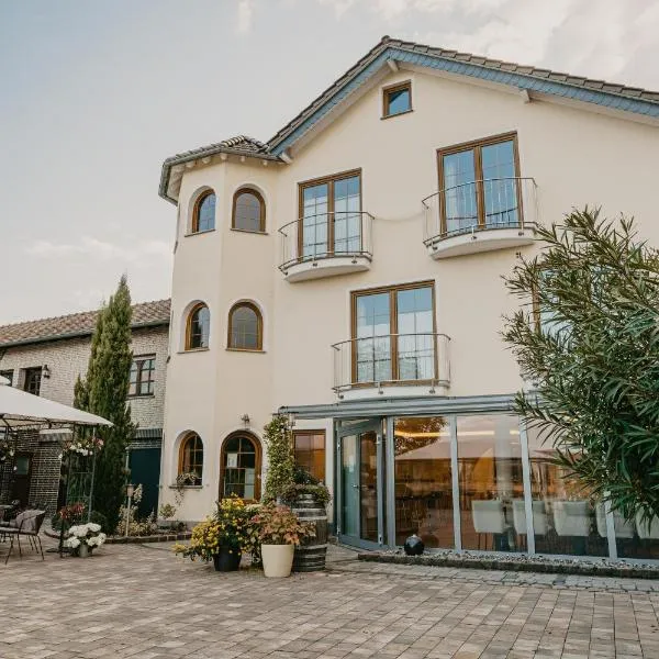 Weingut u. Gästehaus Vogt-Fehlinger, hotel a Oestrich-Winkel