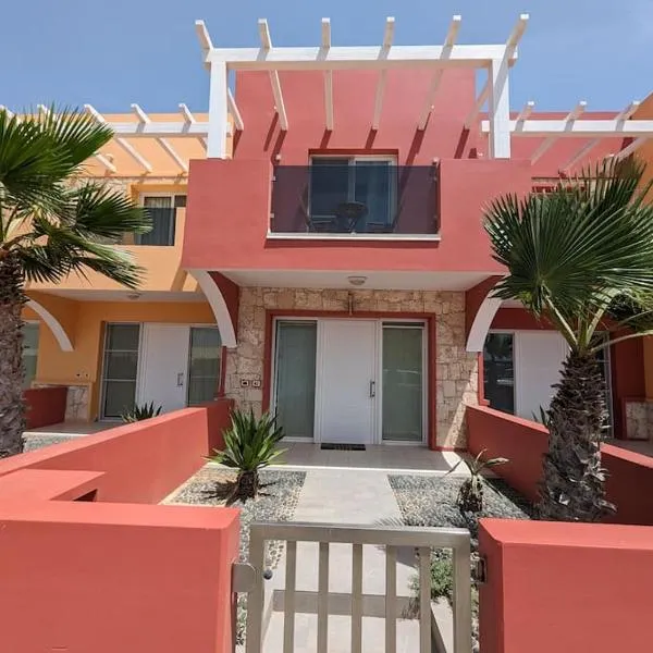 Large Townhouse close to Beach – hotel Sal Rei