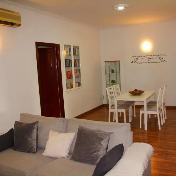 Villa Ahumor Apartamento entero 20 m Sevilla -6pax, hotell i Los Palacios y Villafranca