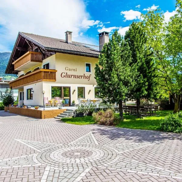 Garni Glurnserhof, hotel in Passo Stelvio