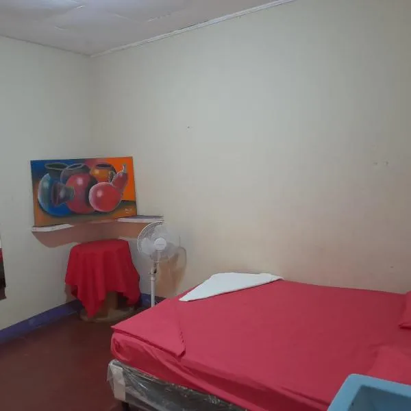 HOSTAL RABAGU, hotel sa León