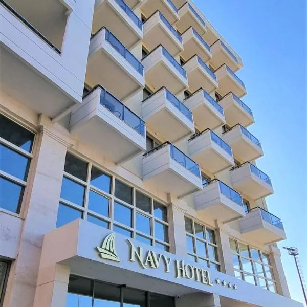 Navy Hotel, hotel di Vlorë