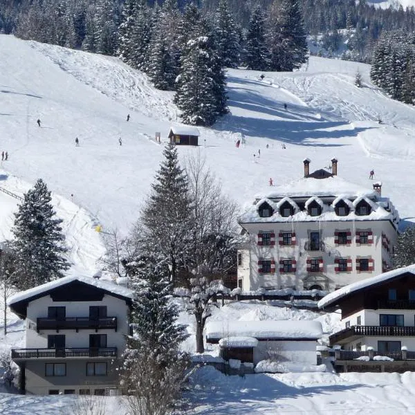 Aparthotel Ansitz Felsenheim, viešbutis mieste Lermoos